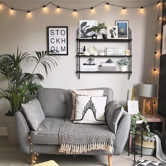 Black Wall Shelf Modern Floating Shelves - Picture 4 of 8